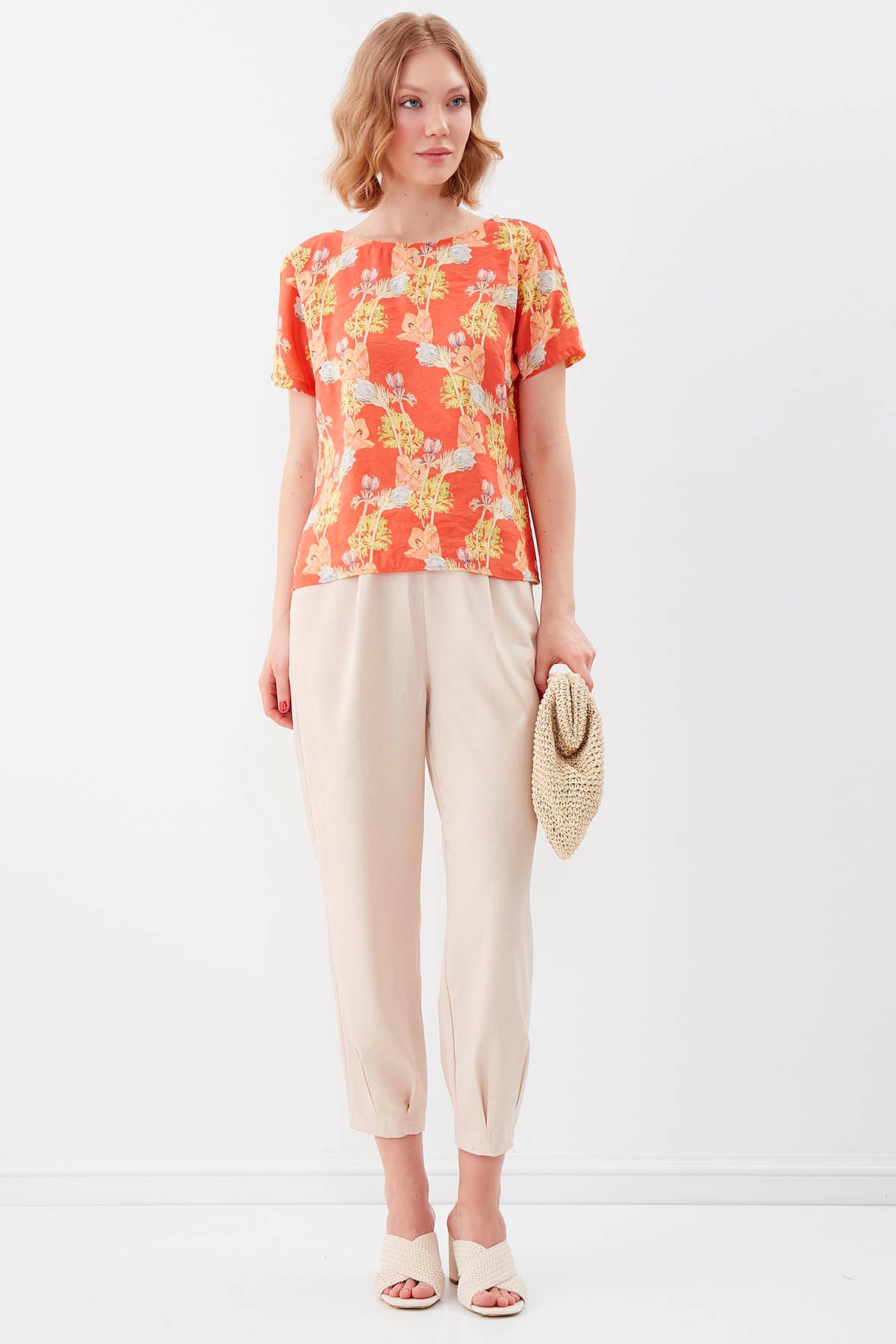 DIAMOND PLEATED HIGH-WAIST TROUSERS