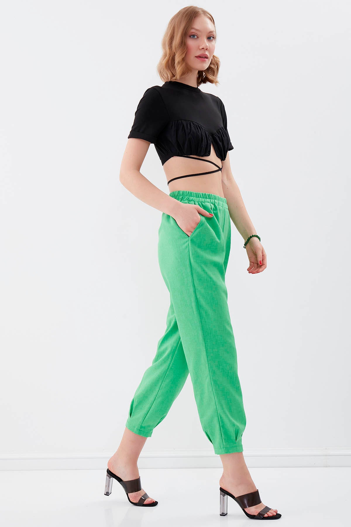 DIAMOND PLEATED HIGH-WAIST TROUSERS