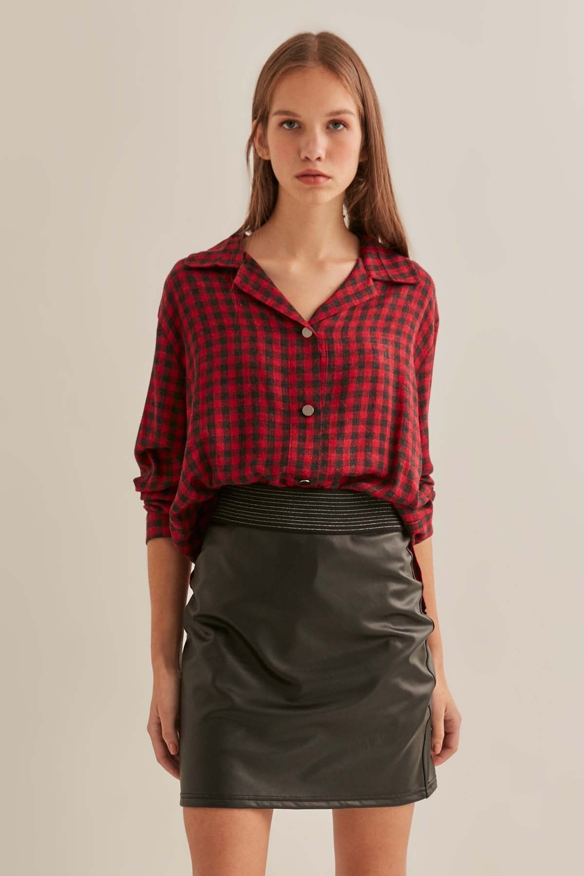 WAIST ELASTANE FAUX LEATHER MINI-SKIRT