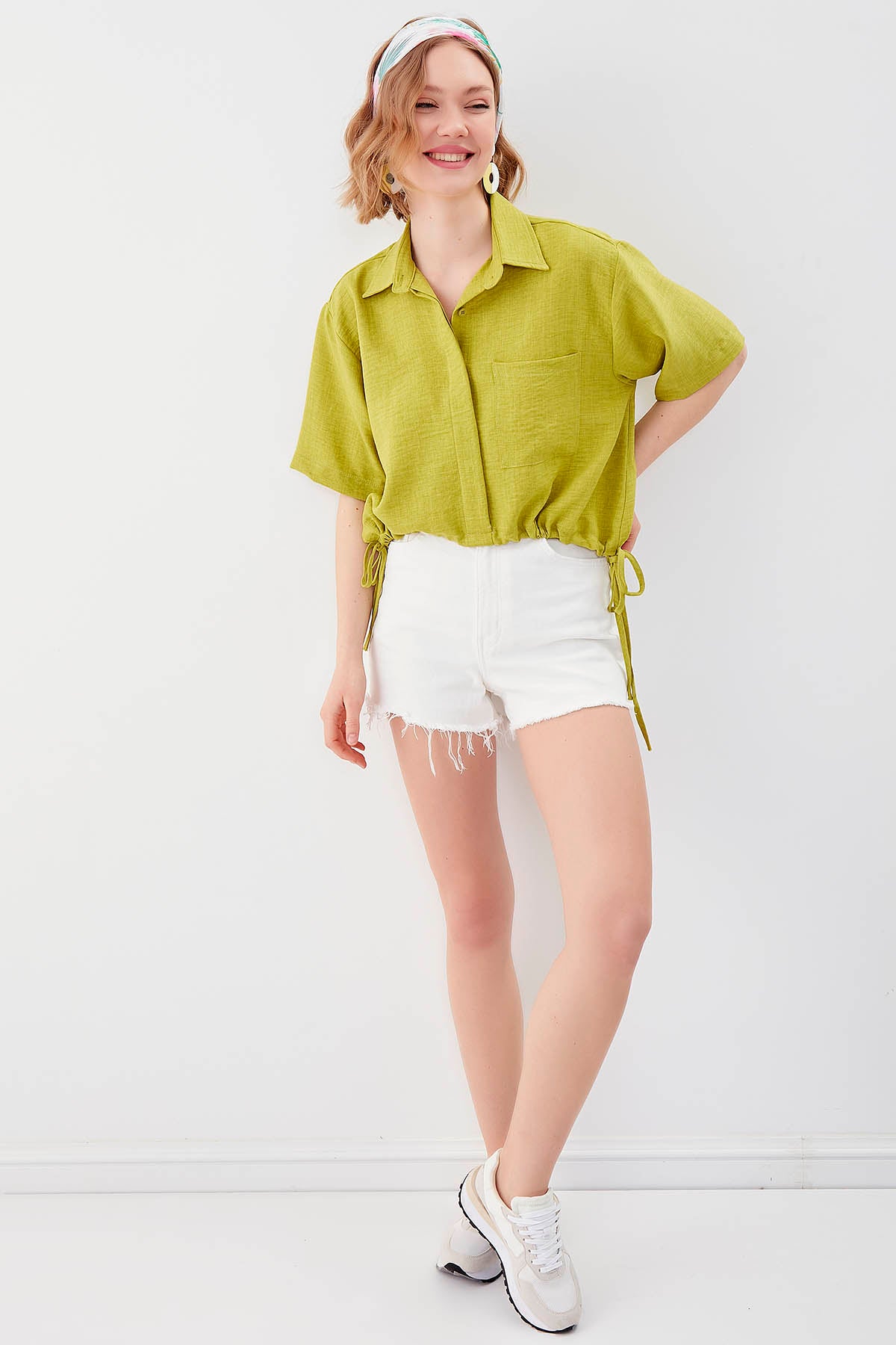 ONE-POCKET CROP SHIRT WITH ELASTANE WAIST