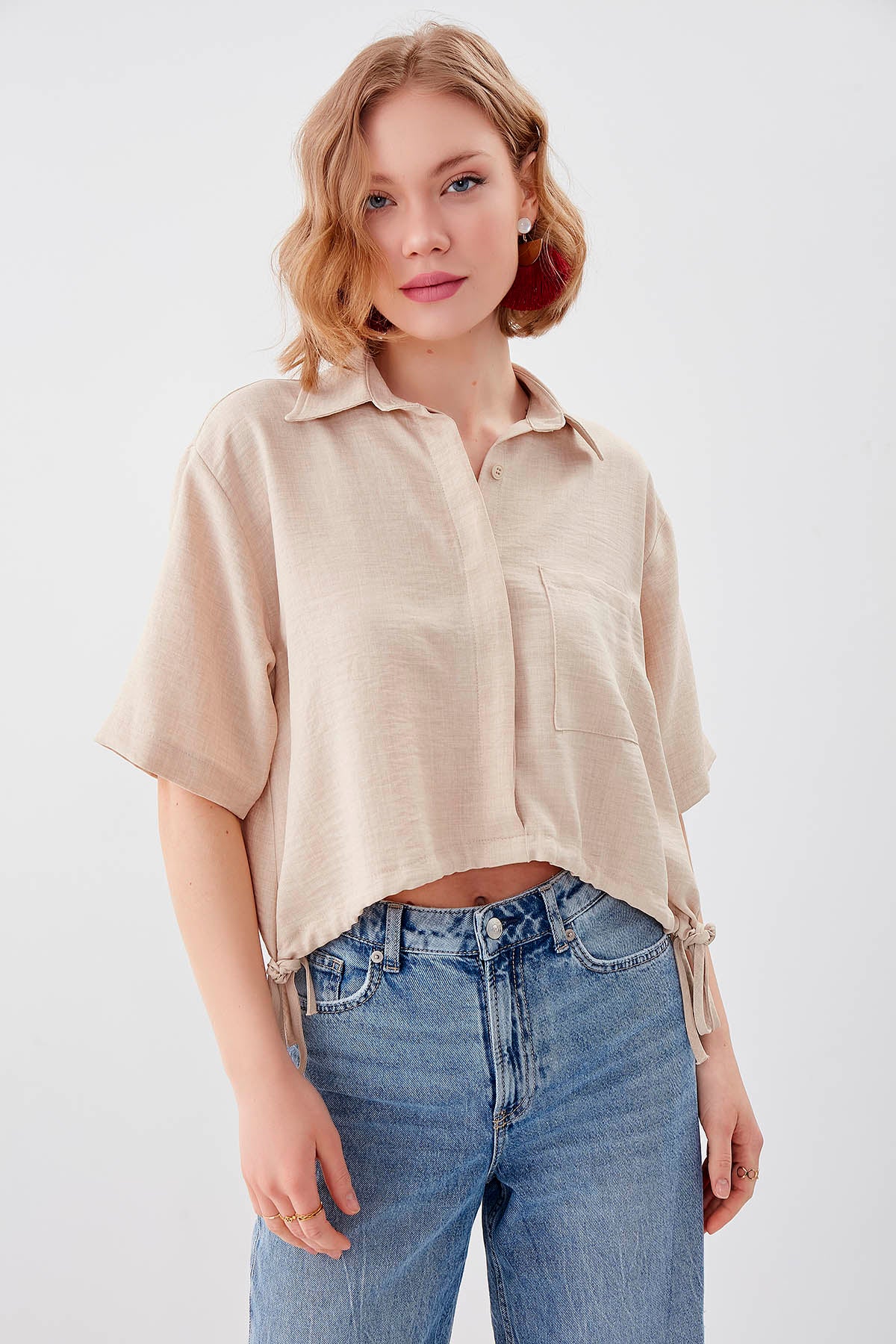 ONE-POCKET CROP SHIRT WITH ELASTANE WAIST