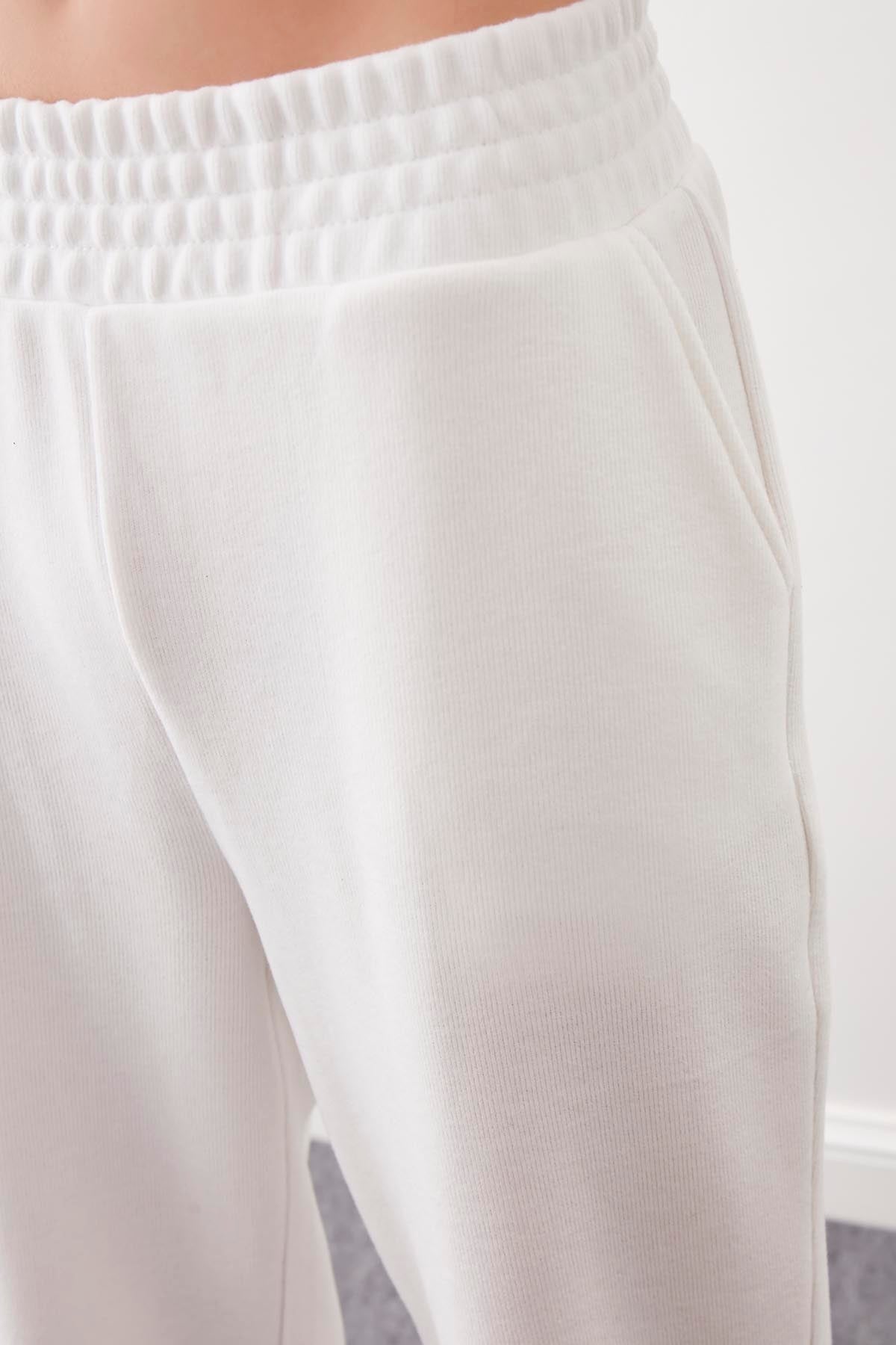 KNITTED TROUSERS WITH ELASTANE WAIST AND CUFFS