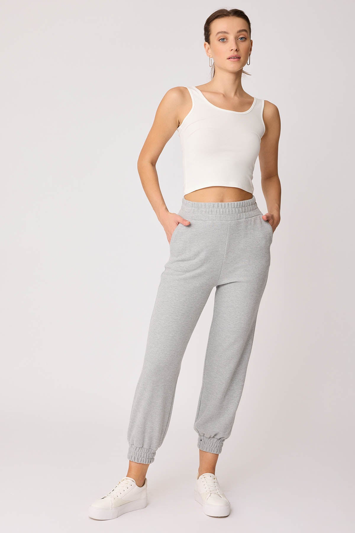 KNITTED TROUSERS WITH ELASTANE WAIST AND CUFFS