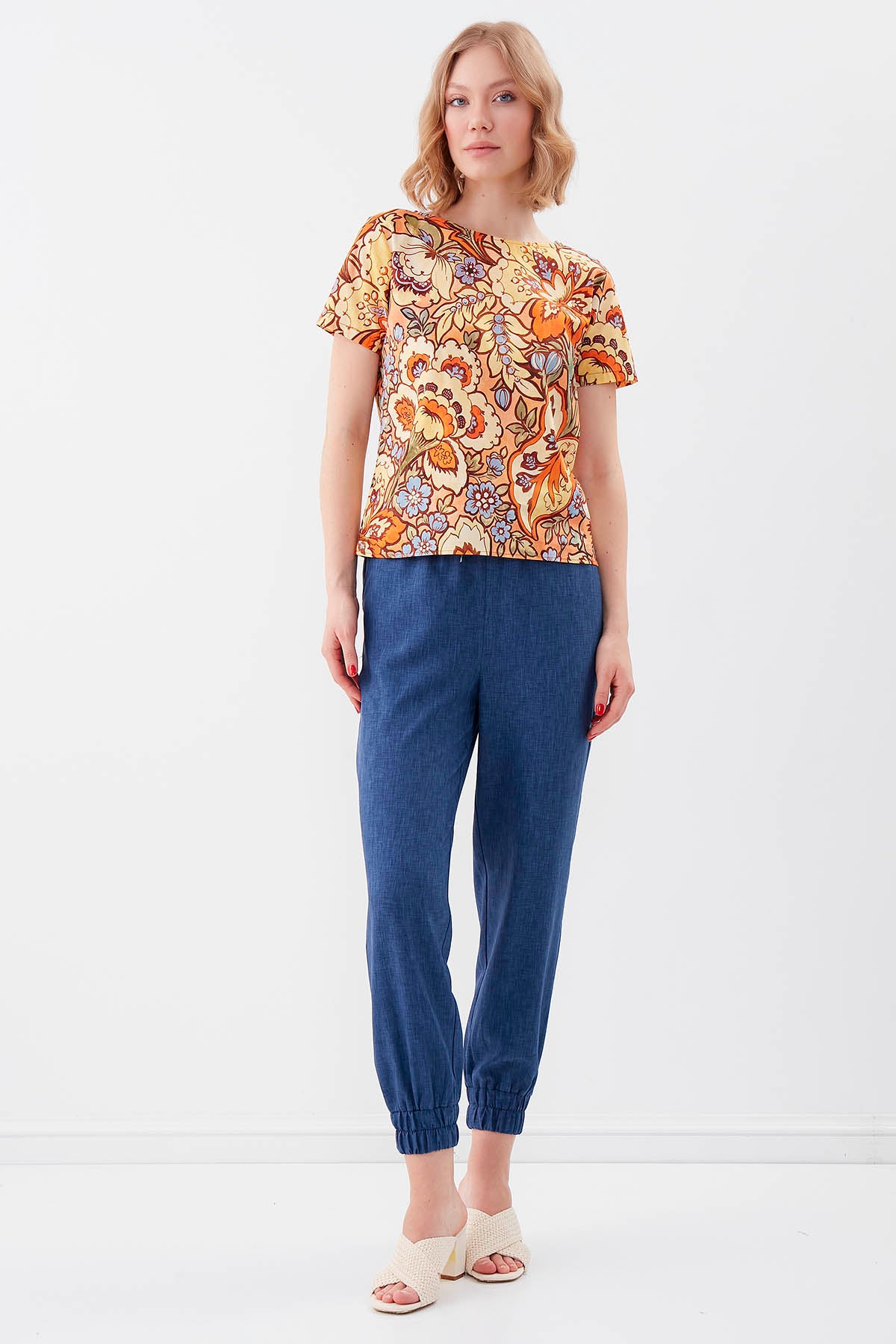 COMFY TROUSERS WITH ELASTANE WAIST AND ANKLES