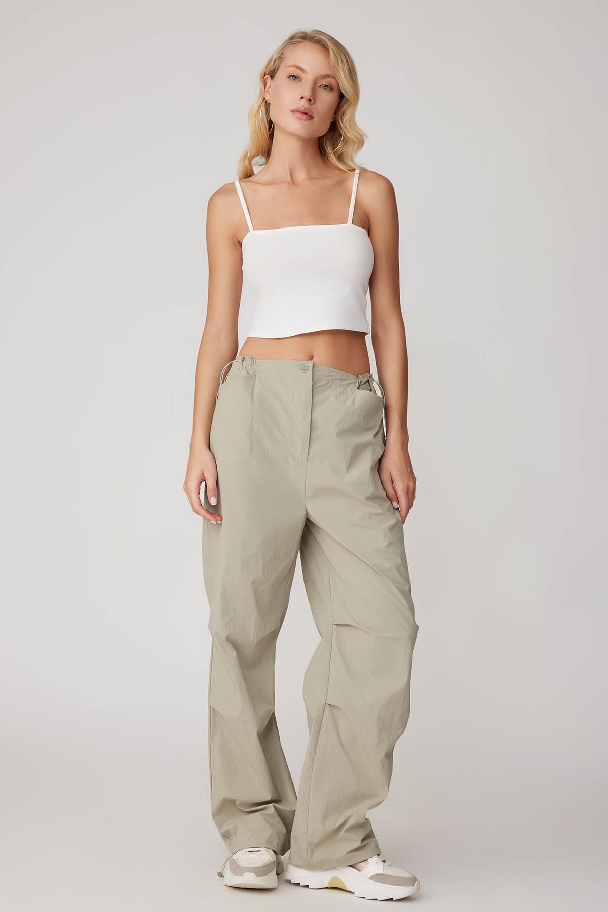 TROUSERS WITH ELASTANE WAIST AND CUFFS