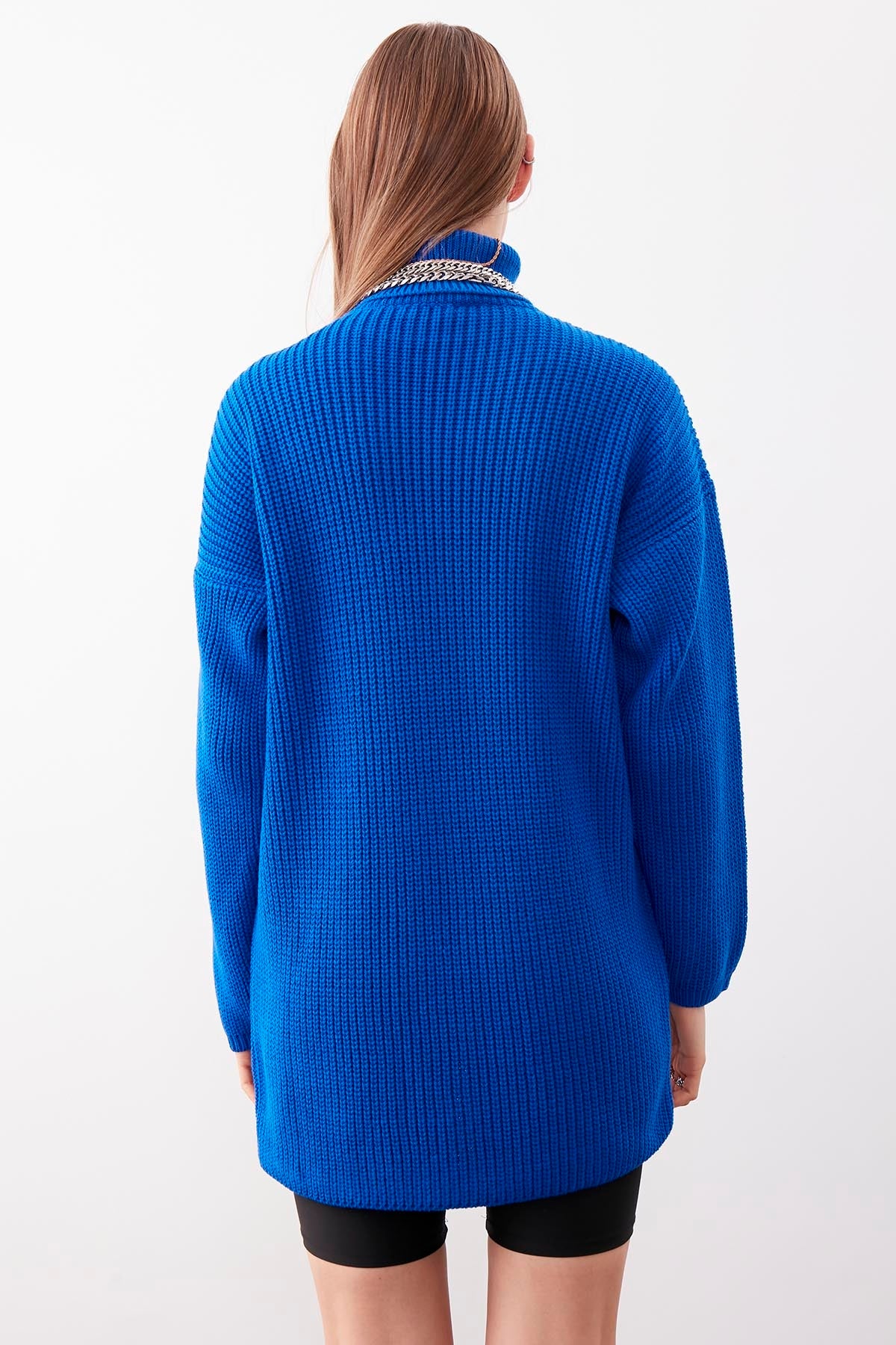 KNITTED SWEATER