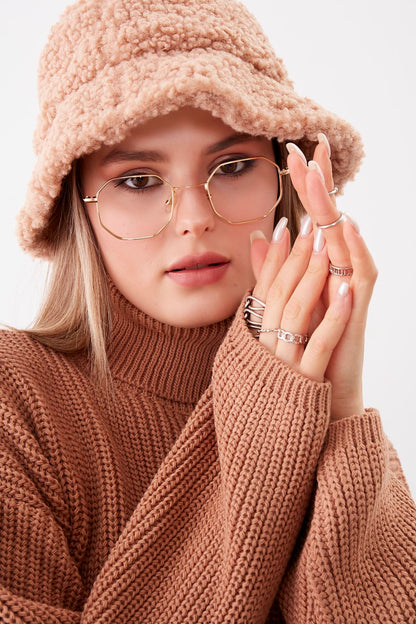 KNITTED SWEATER