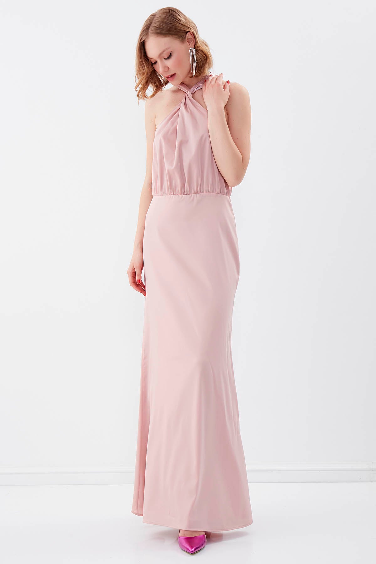 LONG DRESS WITH NECK BINDING