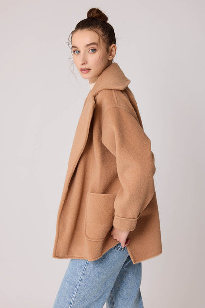 LARGE POCKET COLLAR DETAILED LONG JACKET
