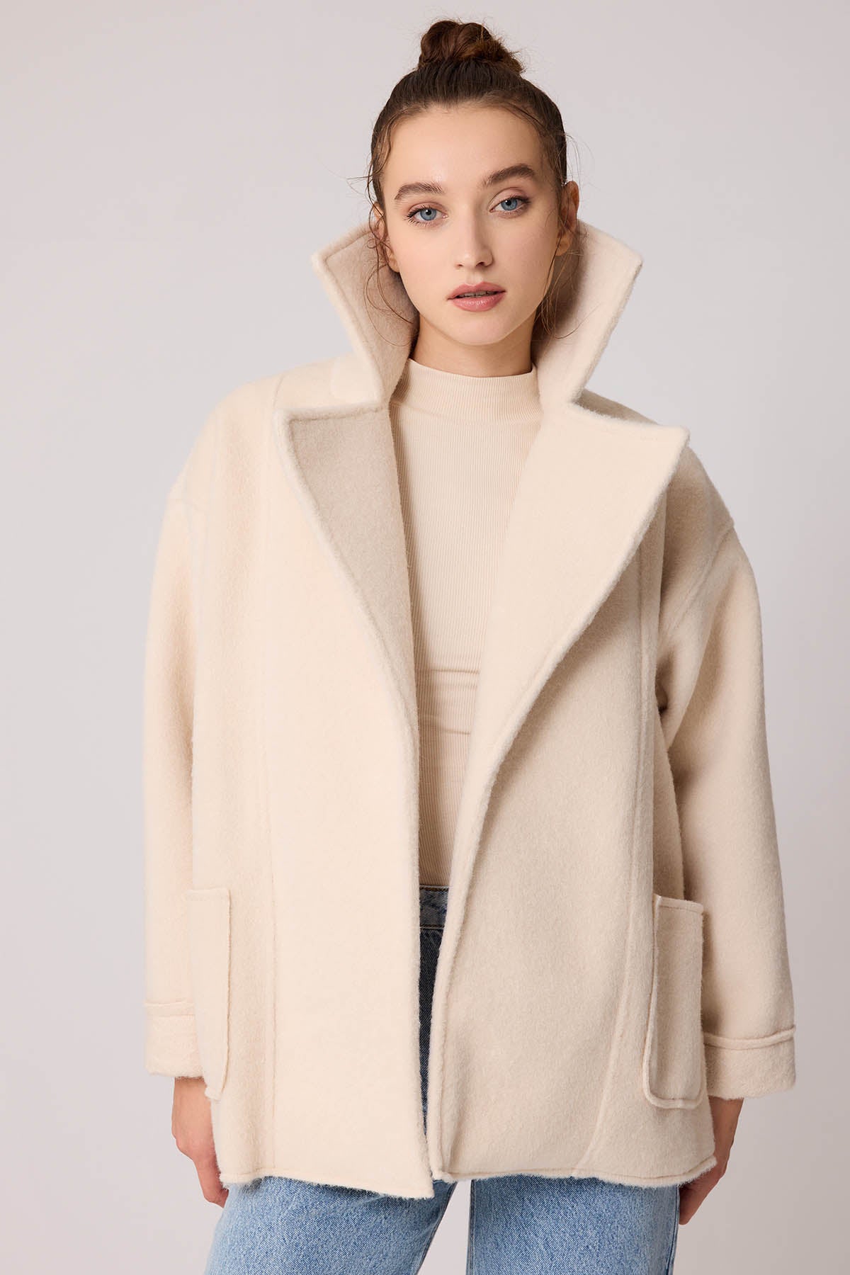 LARGE POCKET COLLAR DETAILED LONG JACKET
