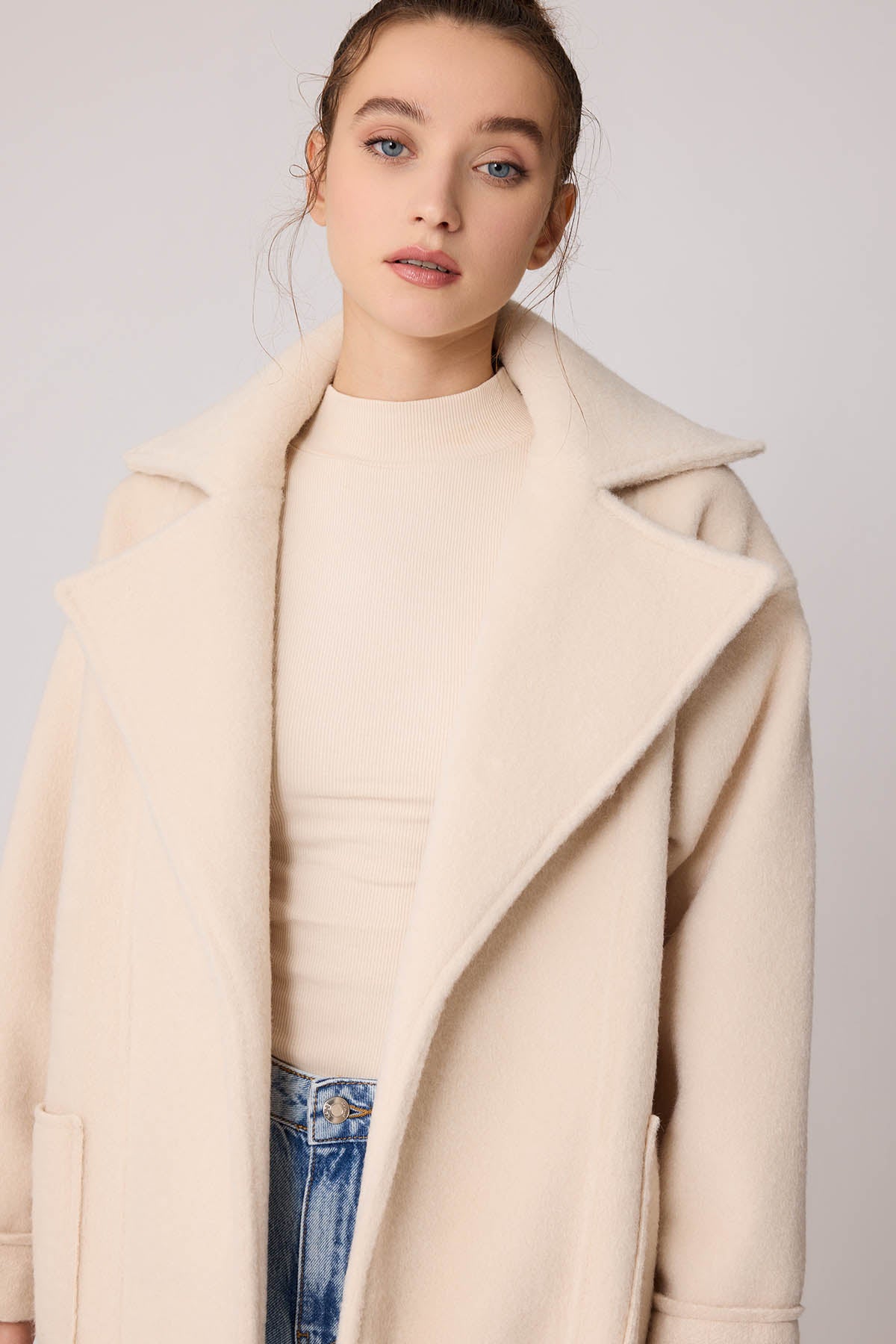 LARGE POCKET COLLAR DETAILED LONG JACKET