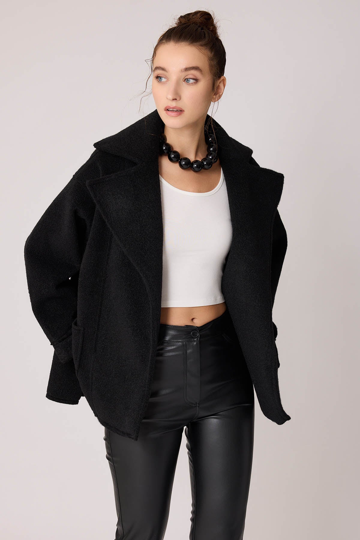 LARGE POCKET COLLAR DETAILED LONG JACKET