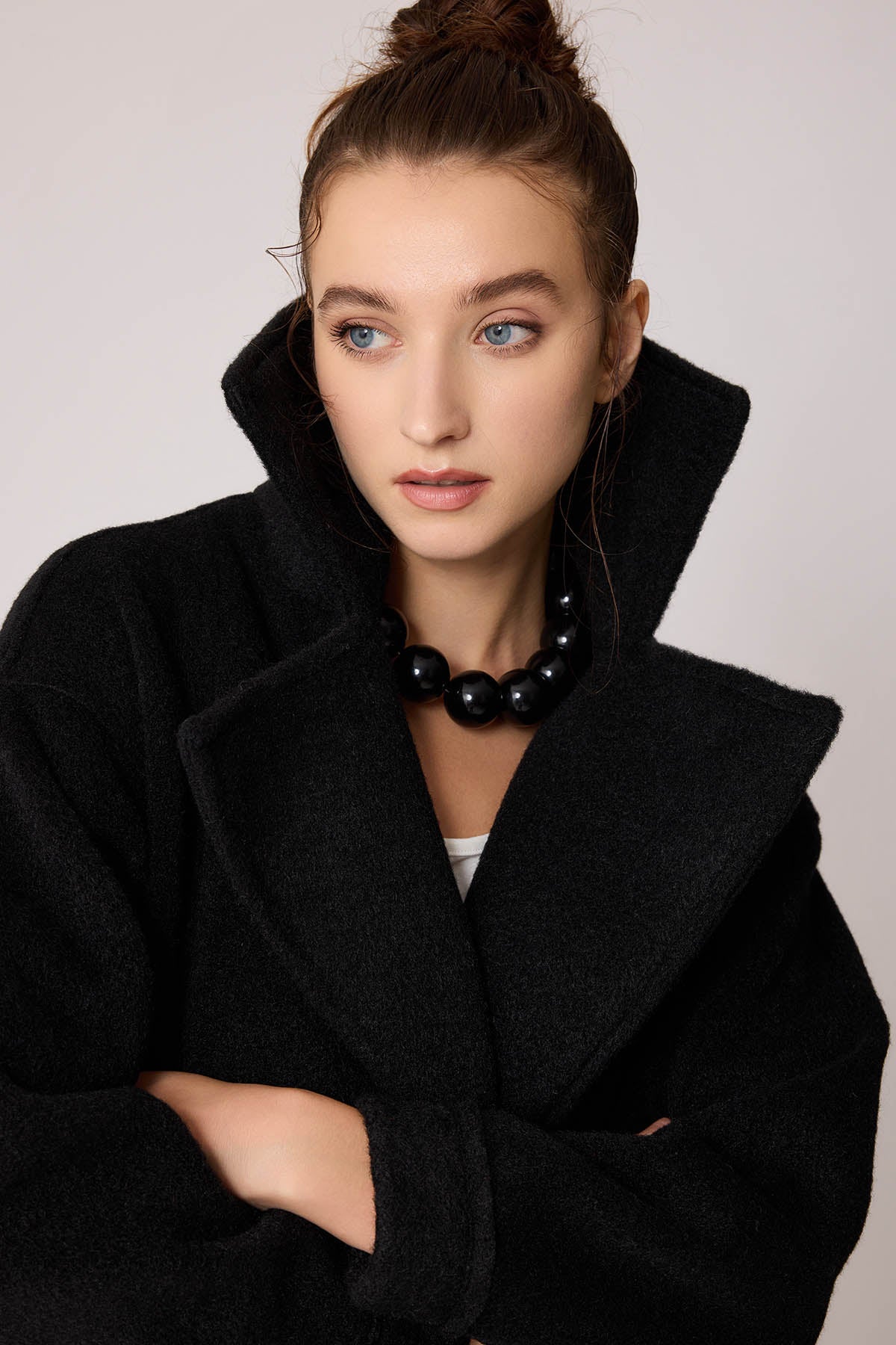LARGE POCKET COLLAR DETAILED LONG JACKET