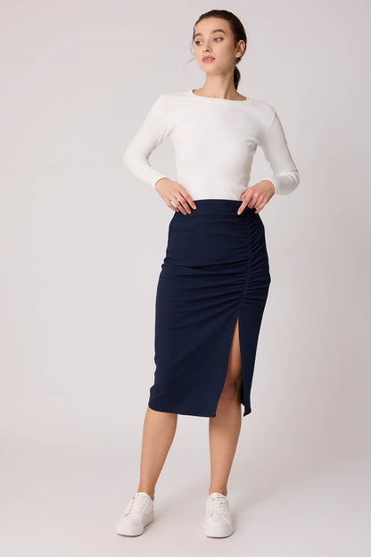 SKIRT WITH MIDSIZE SPLIT