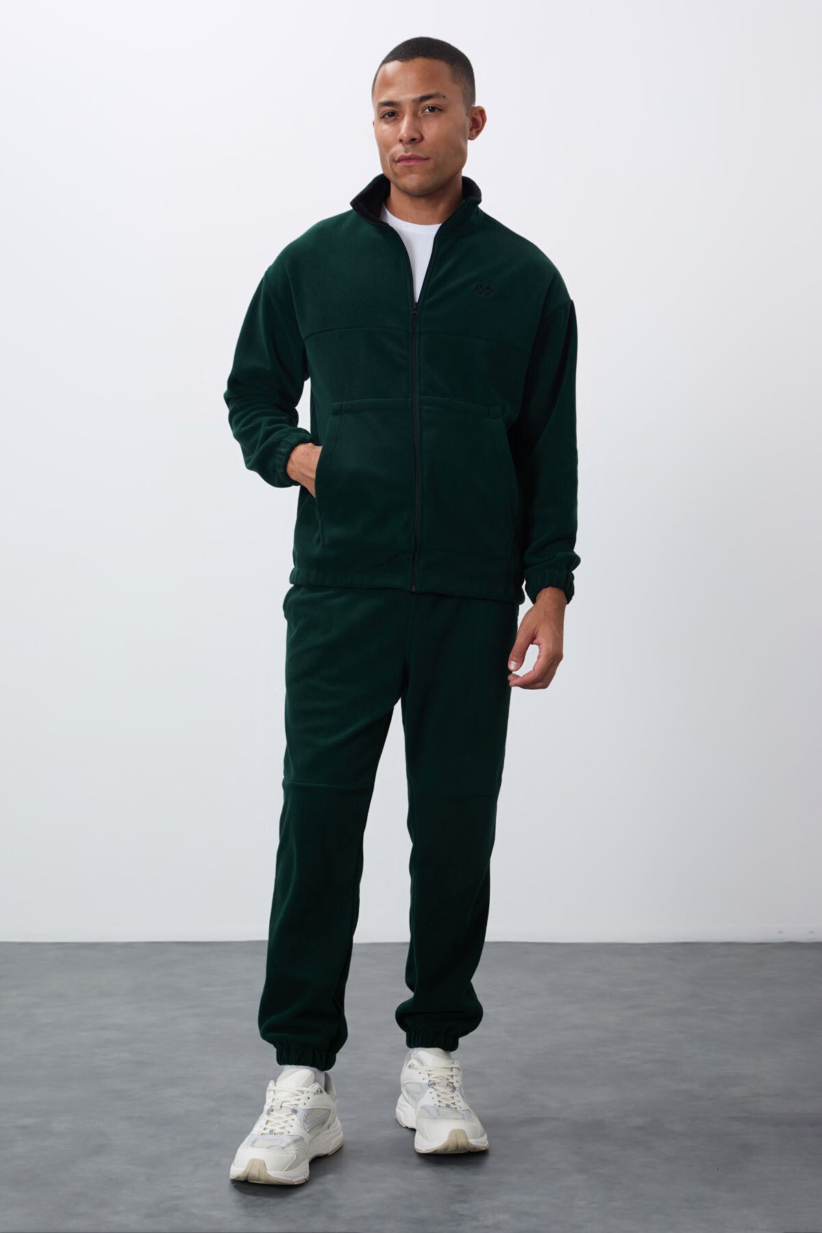 Forest Green Thick Soft Textured Comfort Fit Embroidered Men's Tracksuit Set - 85269
