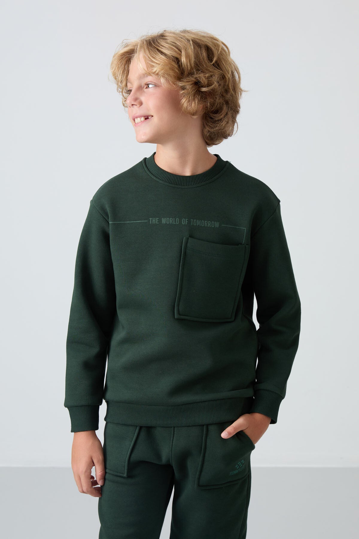 Forest Green Cotton Thick Fleece-Lined Soft Textured Standard Fit Printed Boys' Tracksuit Set - 11257
