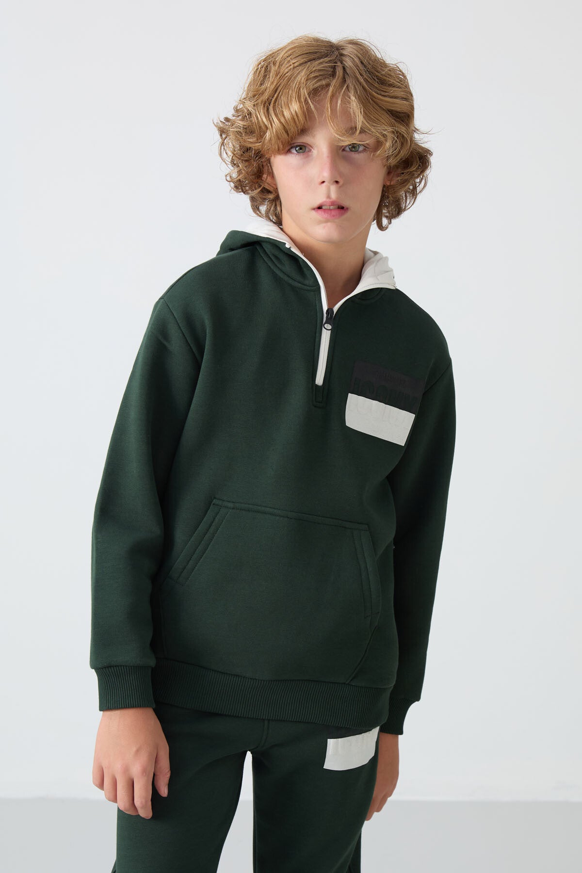 Forest Green Cotton Thick Fleece-Lined Soft Textured Standard Fit Printed Boys' Tracksuit Set - 11246