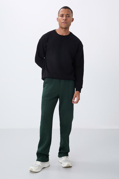 Forest Green Cotton Thick Fleece-Lined Soft Textured Oversize Embroidered Men's Tracksuit Bottom -82146