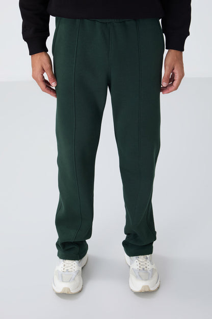 Forest Green Cotton Thick Fleece-Lined Soft Textured Oversize Embroidered Men's Tracksuit Bottom -82146