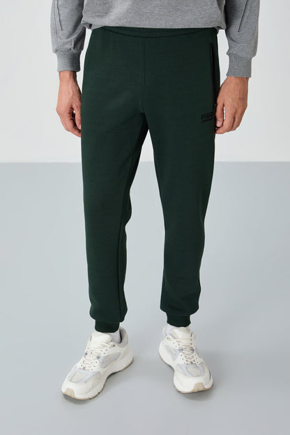 Cesar Pine Green Pocketed Jogger Men's Tracksuit Bottom - 84929