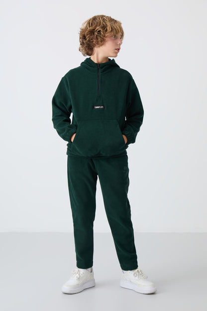 Pine Green Thick Soft Textured Standard Fit Embroidered Fleece Boys' Sweatshirt - 11230