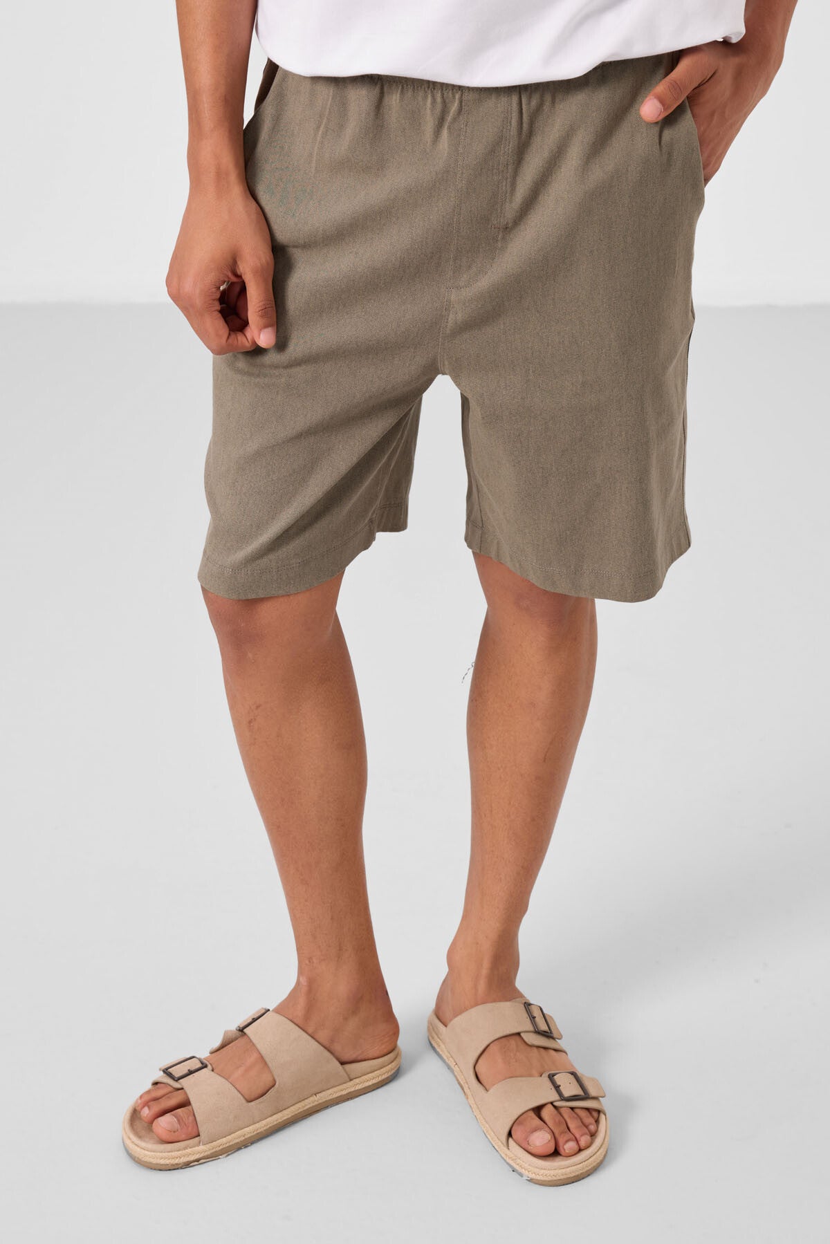 Camel Standard Fit Weaving Lightweight Flexible Chino Men's Shorts - 81291