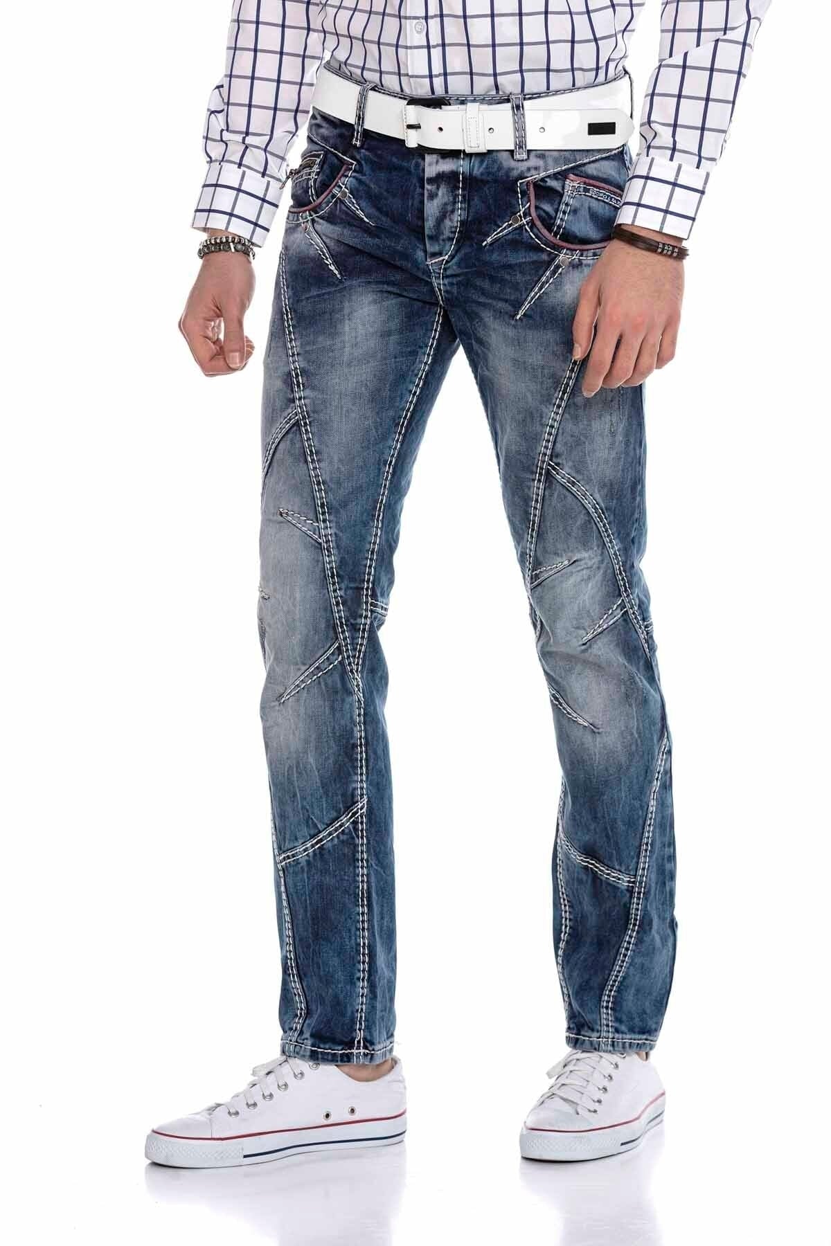 CD563