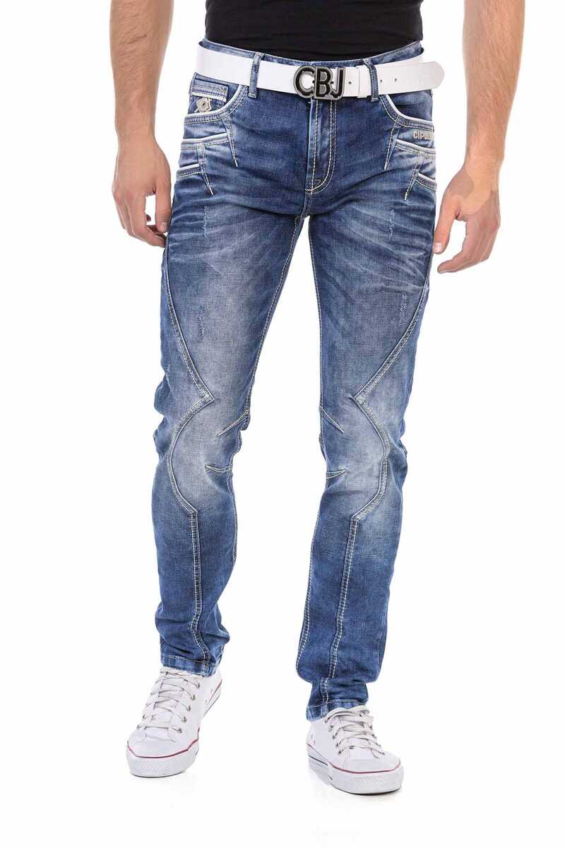 CD695