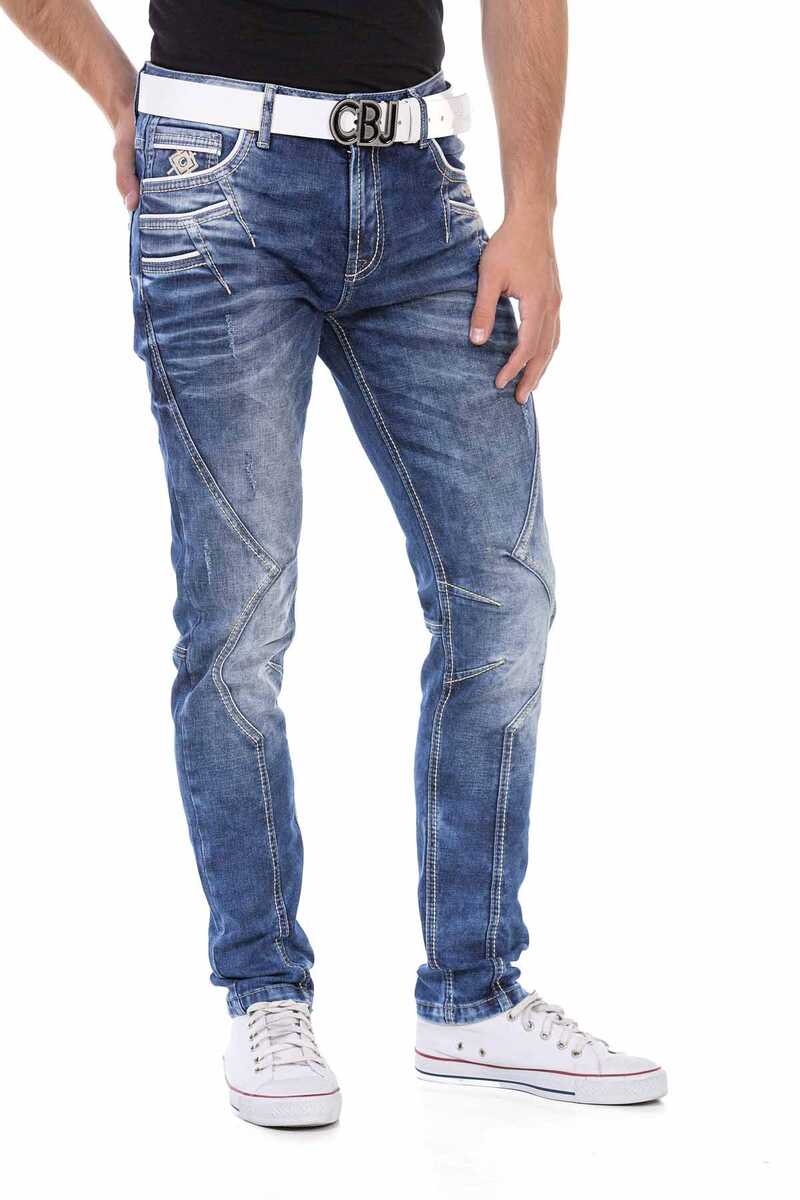 CD695