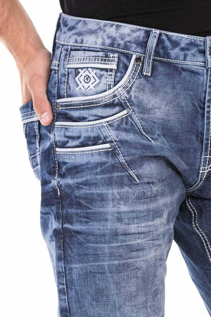 CD723