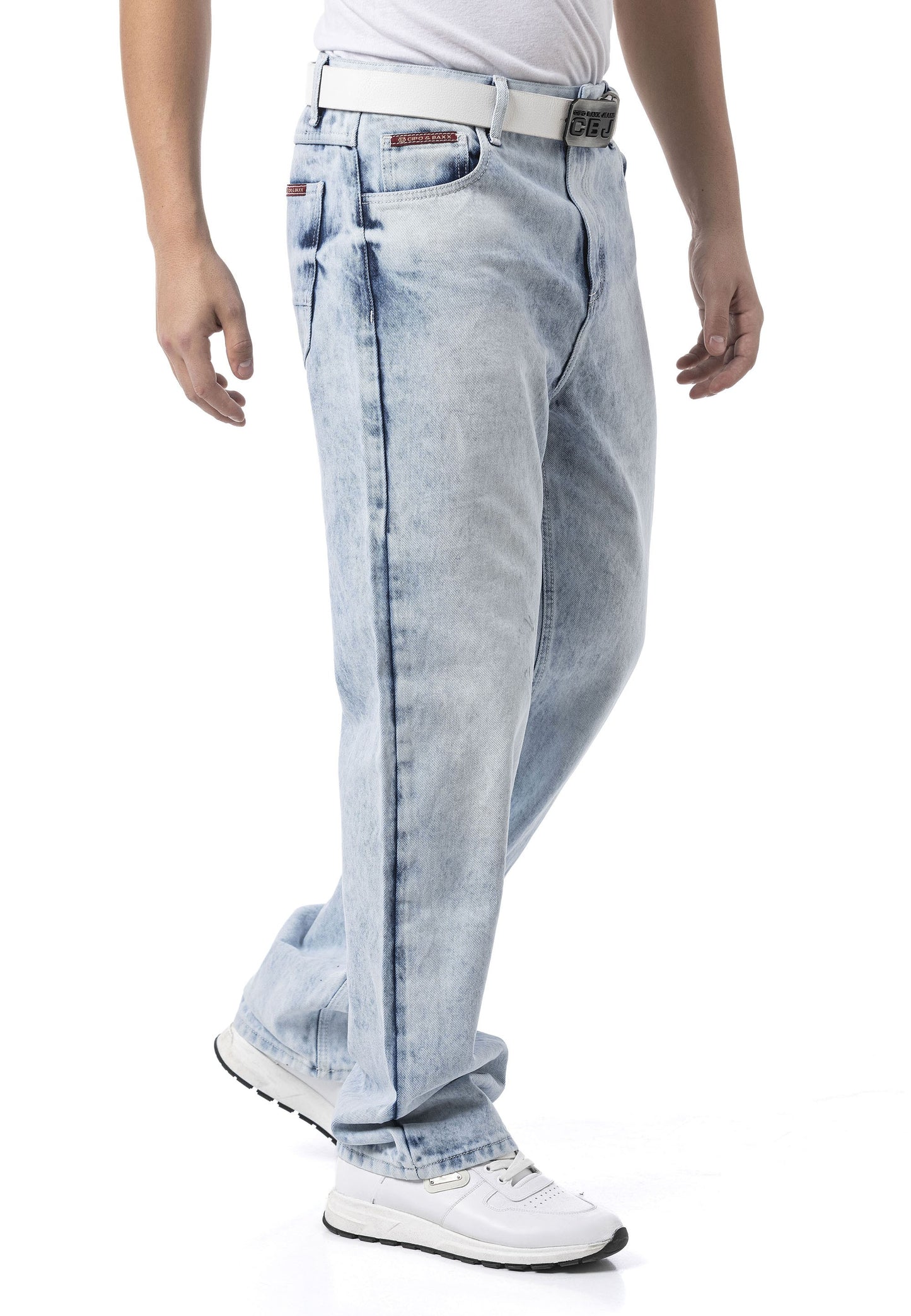 CD903 Stright cut Jeans
