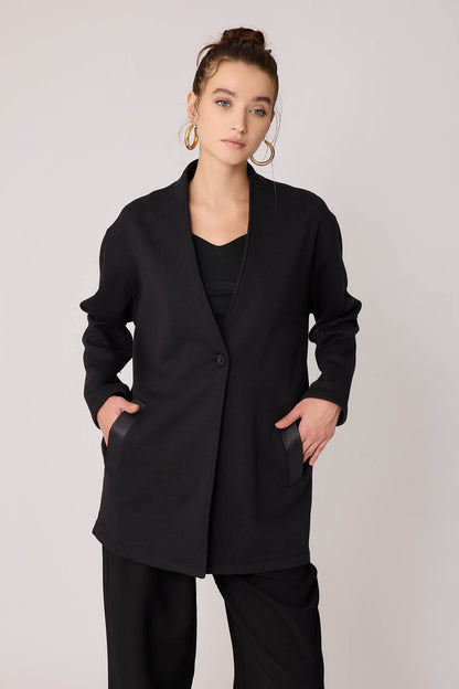 FAUX LEATHER SINGLE BUTTON JACKET