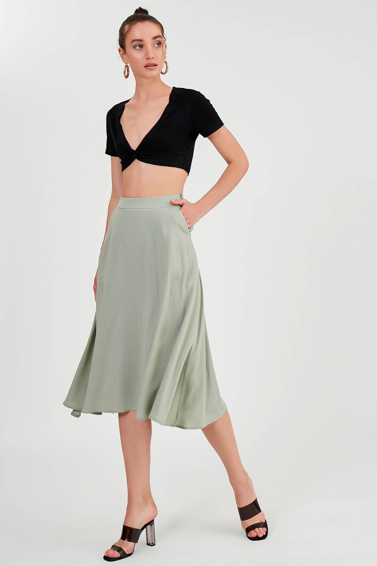POCKETED MIDI SKIRT