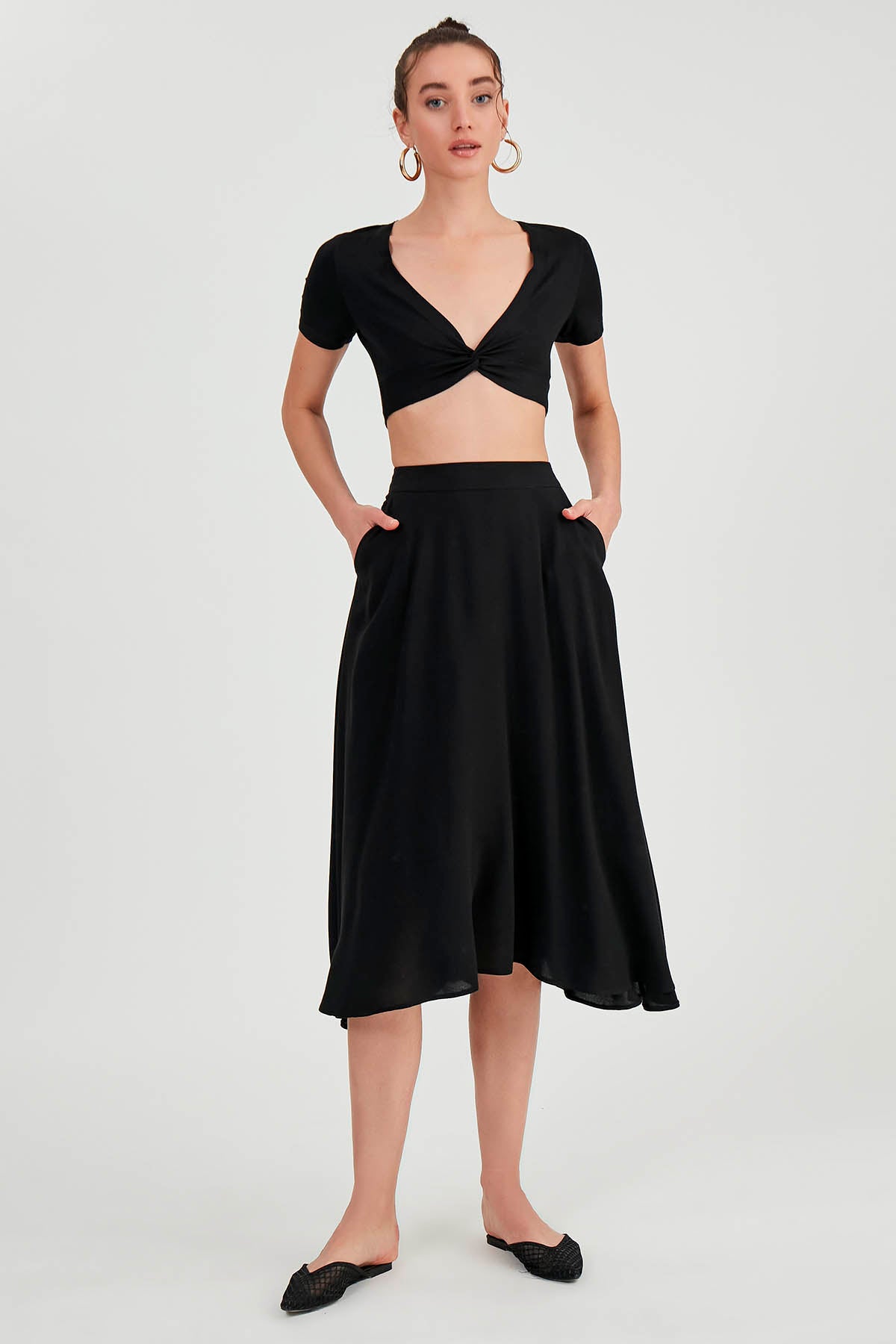 POCKETED MIDI SKIRT