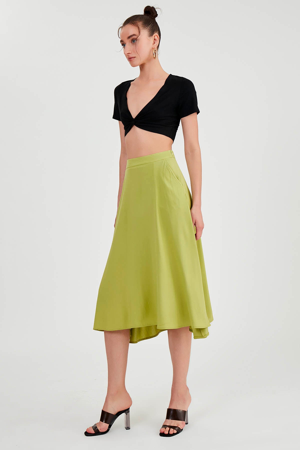 POCKETED MIDI SKIRT