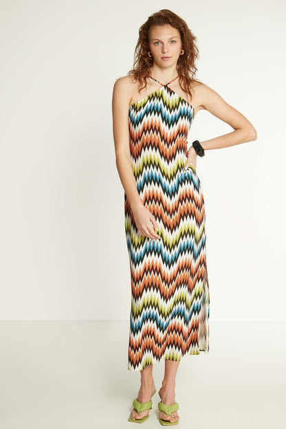 LONG DRESS WITH SMART COLOR