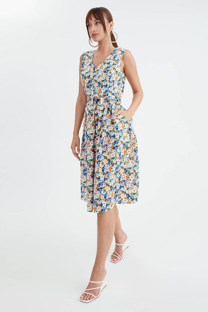 MIDI HEIGHT DRESS WITH FLOWER PATTERN