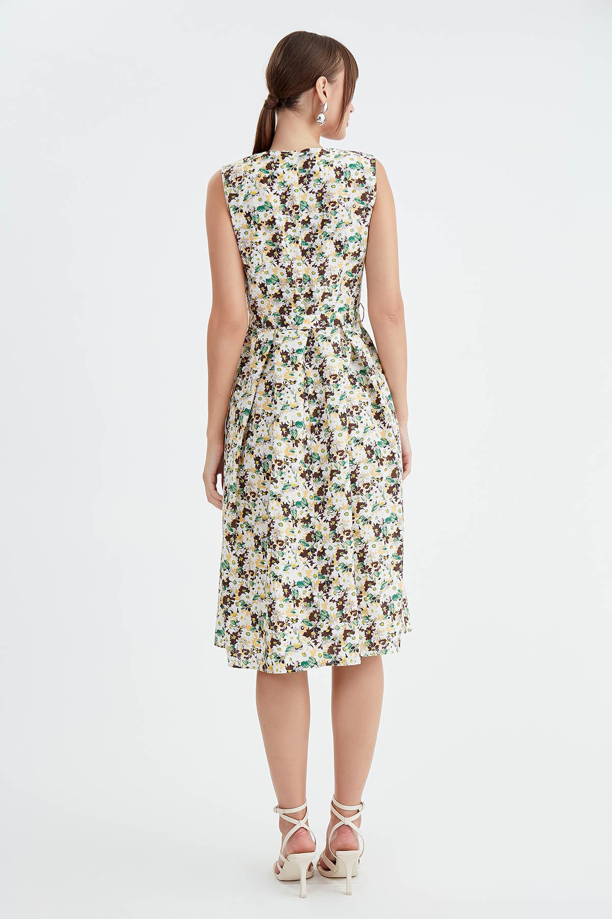 MIDI HEIGHT DRESS WITH FLOWER PATTERN