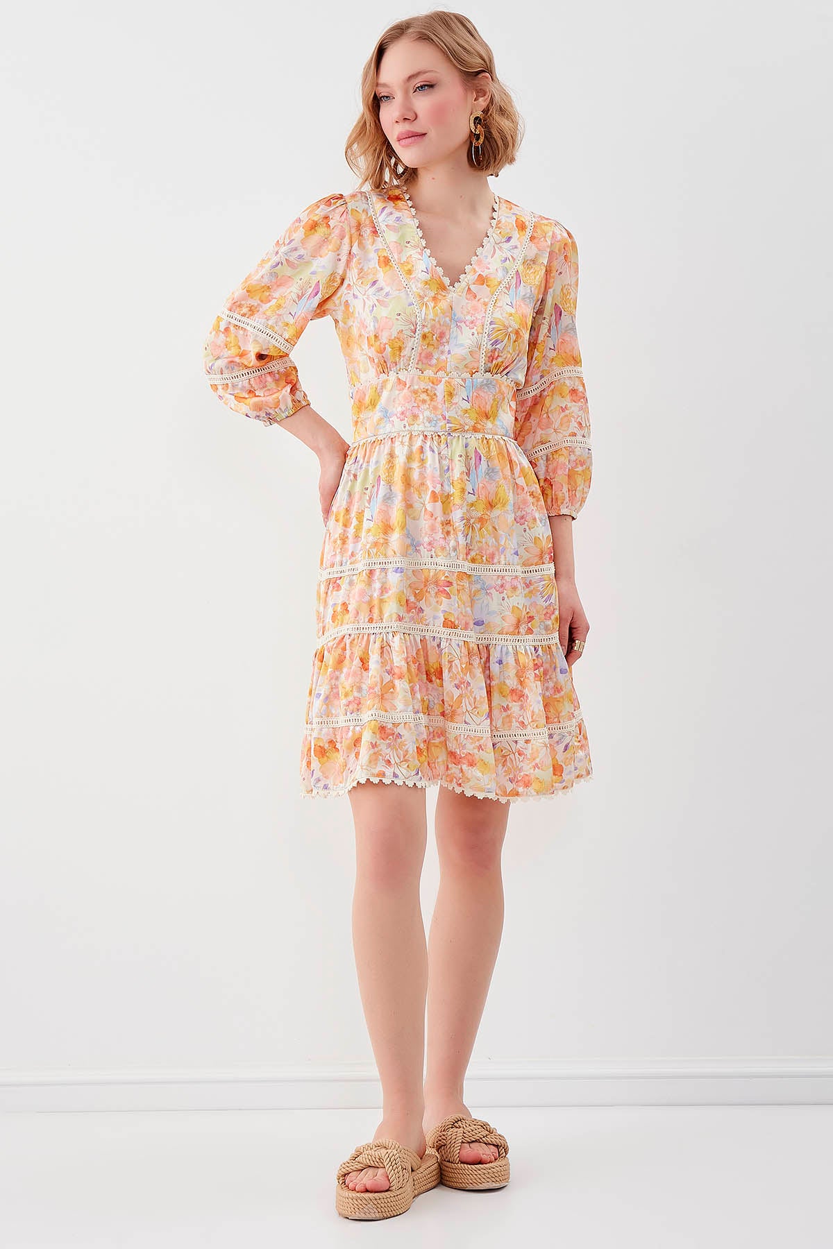 DRESS WITH FLOWER PATTERN