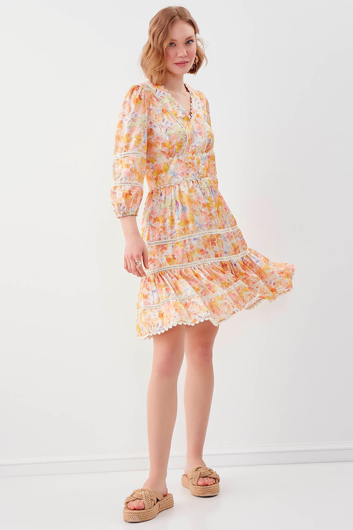 DRESS WITH FLOWER PATTERN