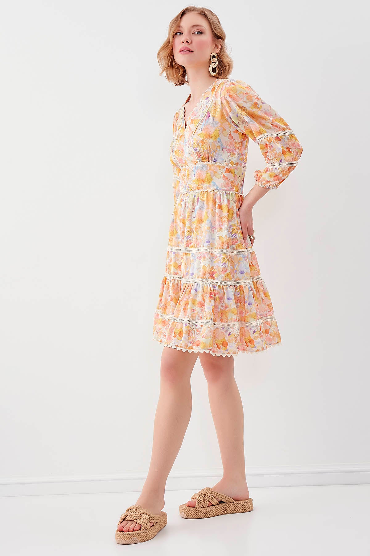 DRESS WITH FLOWER PATTERN