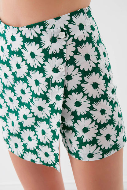 FLORAL PATTERNED SHORTS SKIRT WITH FRONT BUTTON