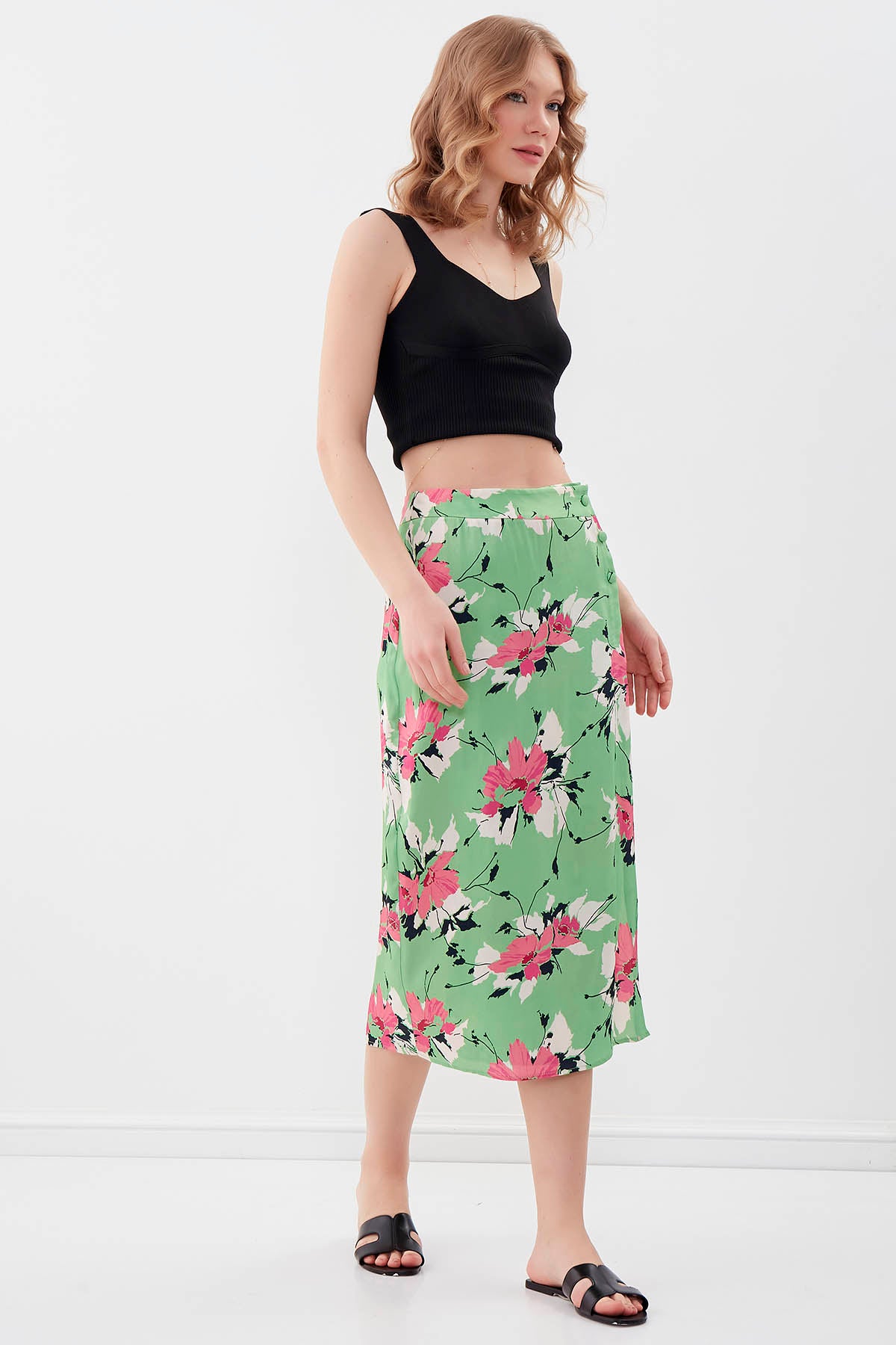 FLORAL MIDI-SIZE SATIN SKIRT