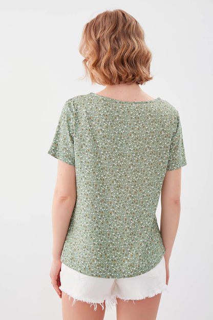 FLORAL V COLLAR BLOUSE