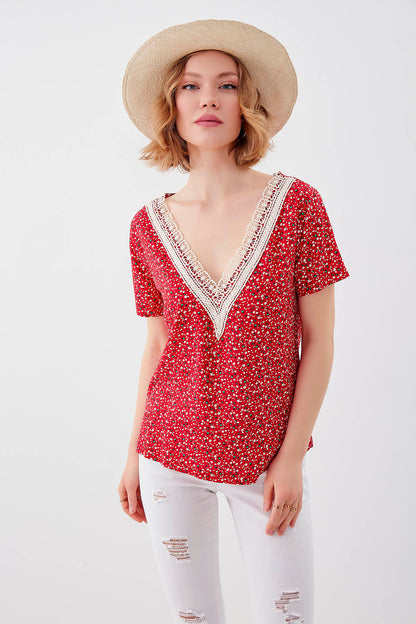 FLORAL V COLLAR BLOUSE