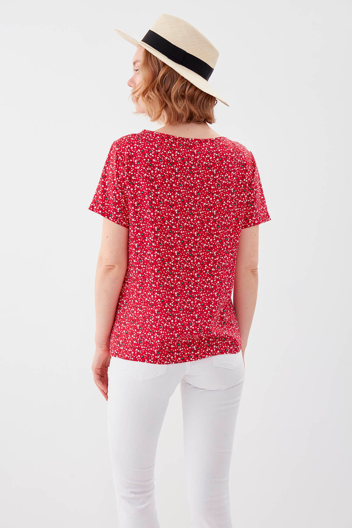 FLORAL V COLLAR BLOUSE