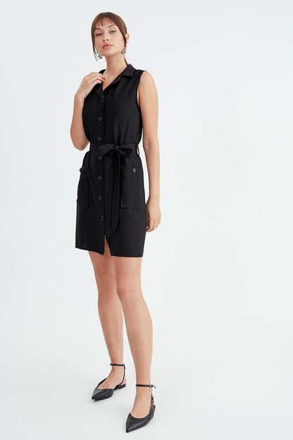DOUBLE POCKET BUTTON BELT DRESS