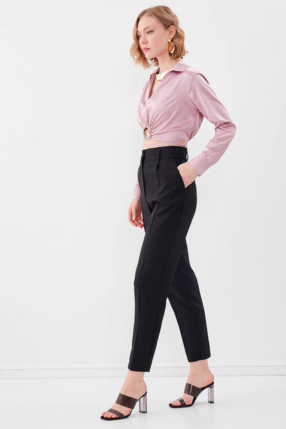 DOUBLE-BUTTON CROP TROUSERS