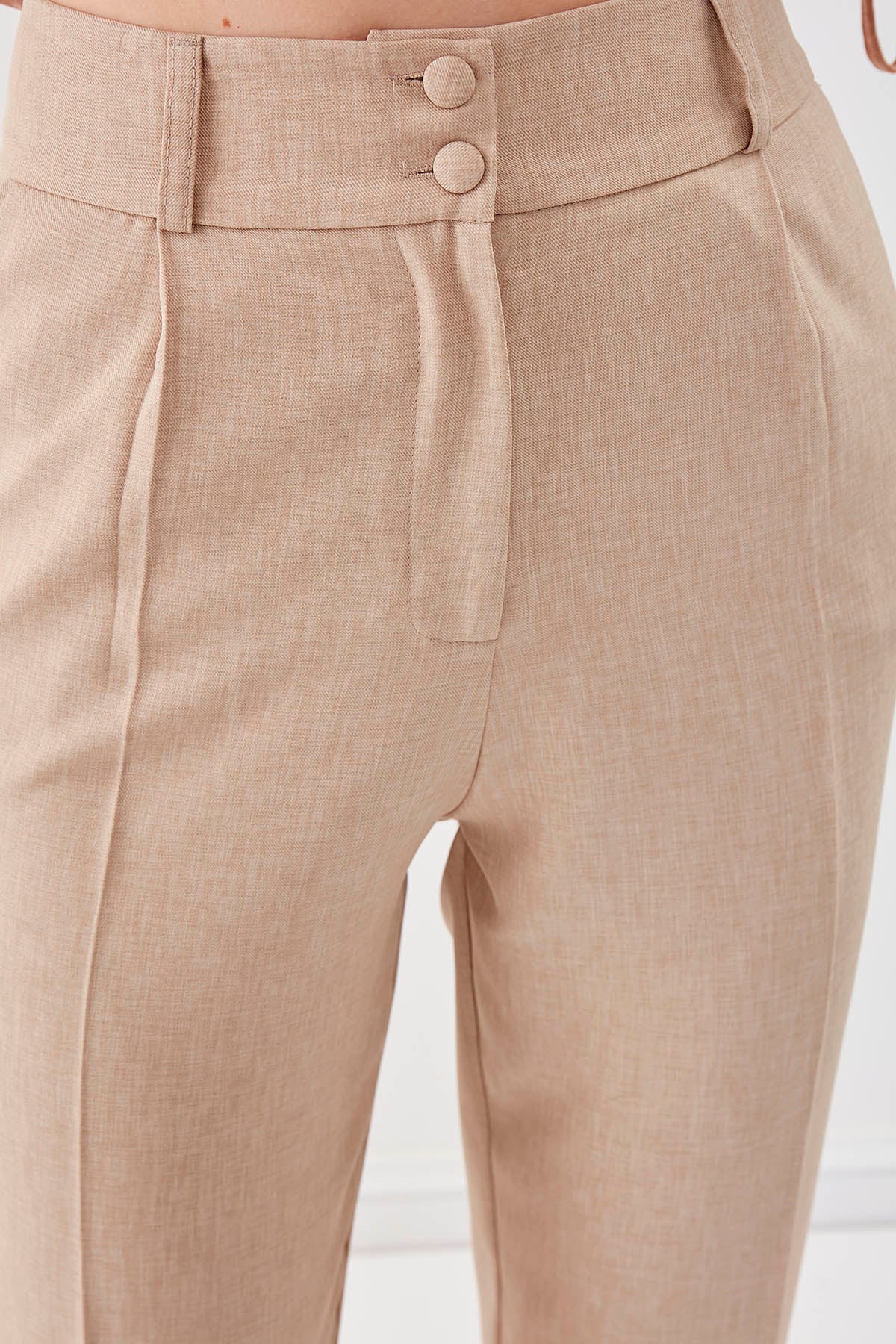 DOUBLE-BUTTON CROP TROUSERS