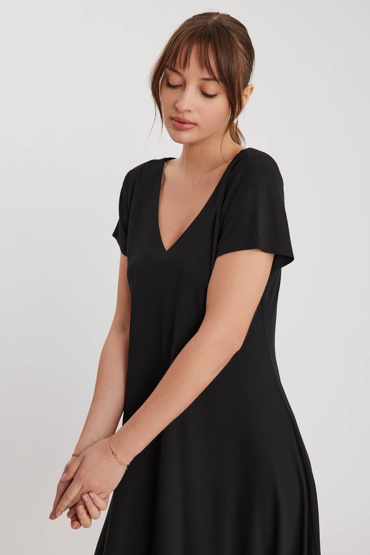 V COLLAR CLOTH SALAVAR DRESS